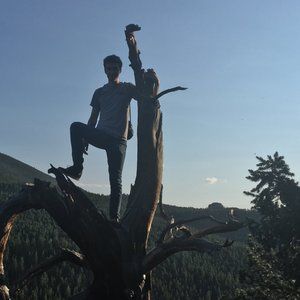 Meet your Posher, Tyler